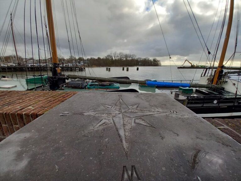 hoorn harbour