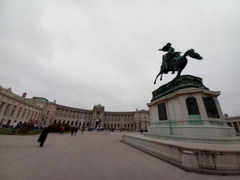 vienna national library