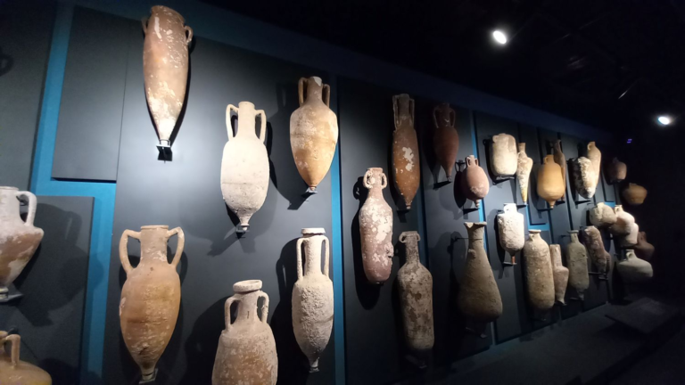 amphora